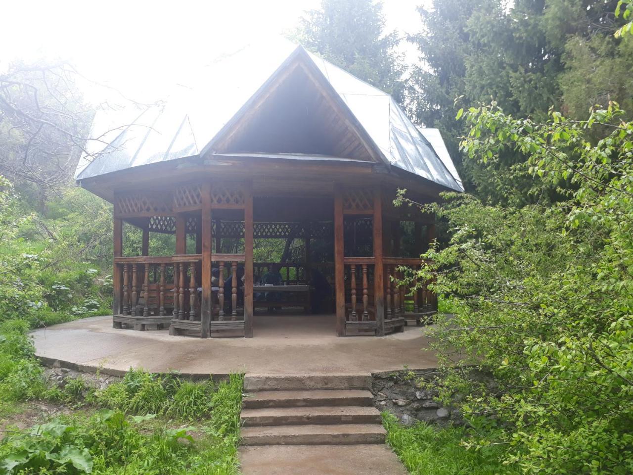 Guest House Sary-Chelek Arkit Kültér fotó